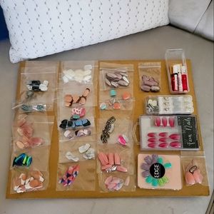 Mixed Lot of Nail Fashion